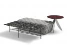 Tavolino Riff con TOP marmo Marinace Black, trittico con pouf e Circus - BertO