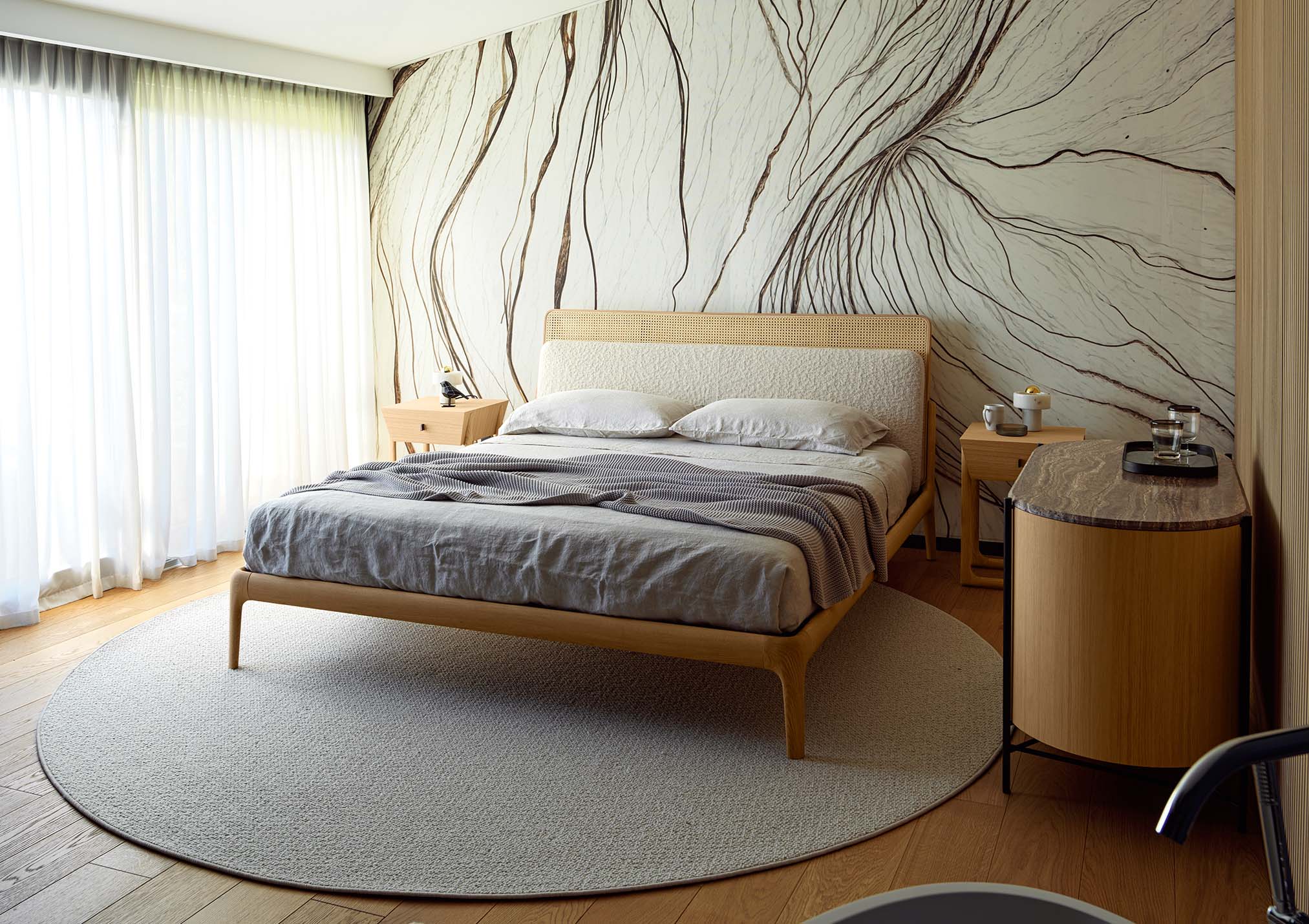 Letto in massello di rovere East Side - BertO