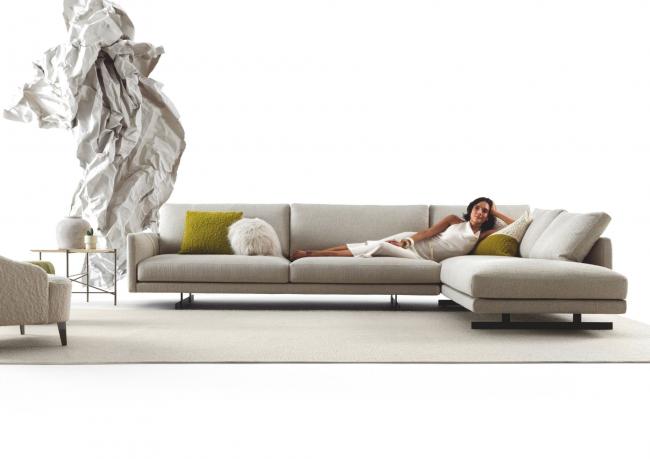 Divano con Chaise Longue Dee Dee 2026 - BertO