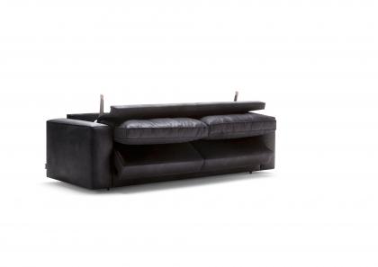 Divano letto Nemo in pelle nera #BertoLive - fase di apertura 2