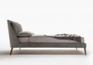 Letto con piedini in legno Chelsea - BertO Shop