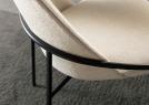 Sedia design Jackie dettaglio struttura in metallo verniciato goffrato nero  - BertO Salotti