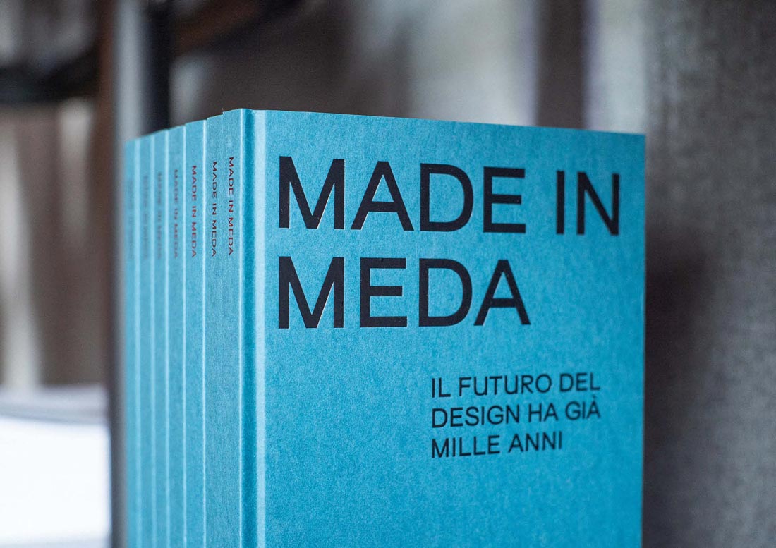 Fila de libros Made in Meda de Filippo Berto